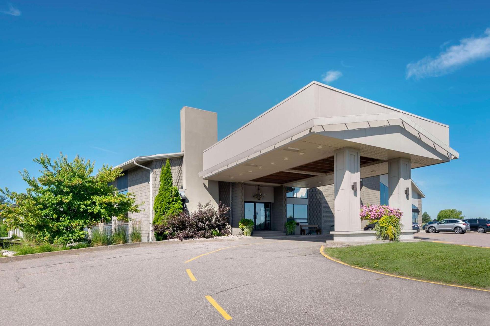 Best Western Pembroke Inn & Conference Centre Exteriér fotografie